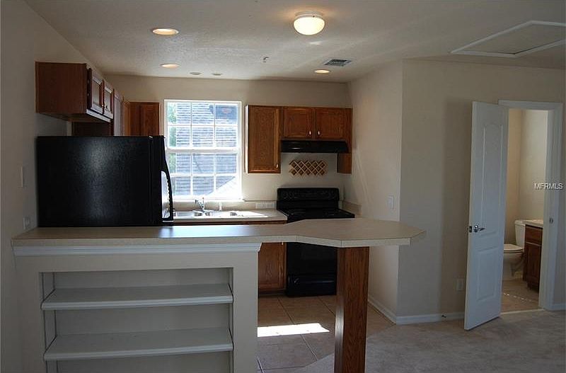 2nd image of 4537 Anson Ln