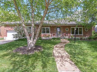 48 Willmore Rd, Saint Louis, MO 63109