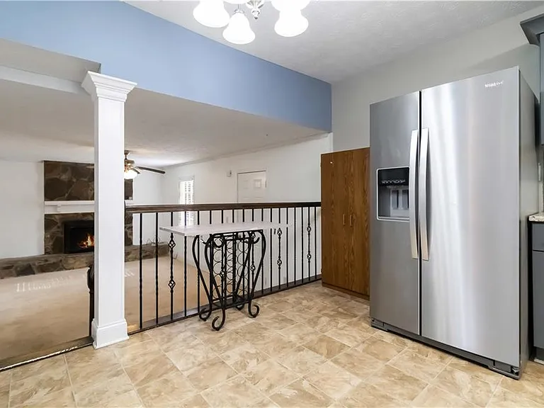 888 Chartley Dr SW — Photo 8