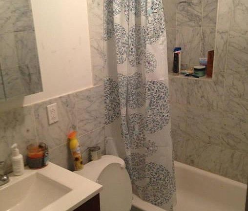 3rd image of 240 E 28th St APT 23