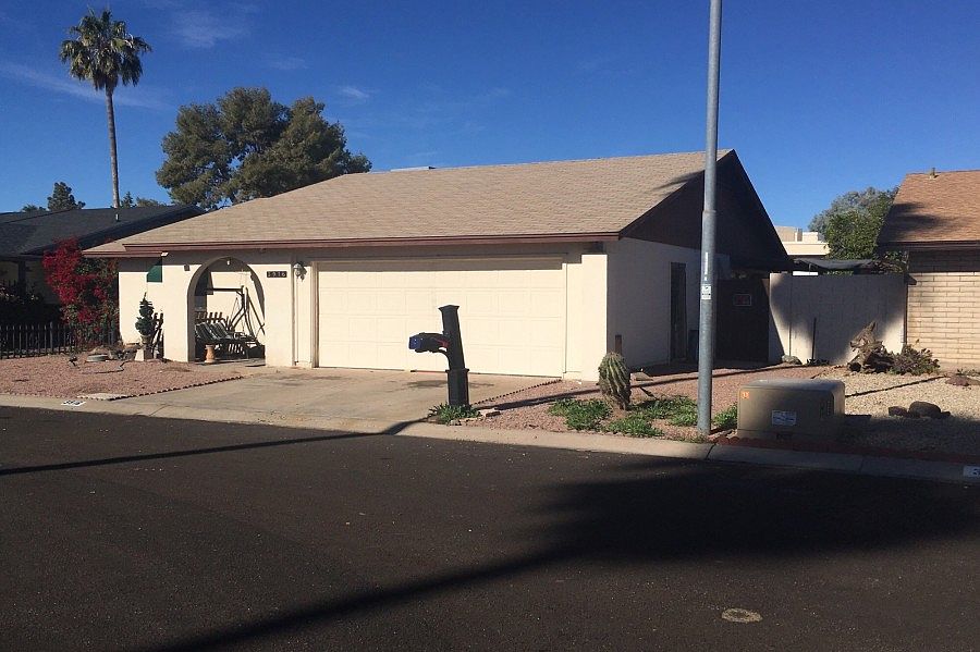 2nd image of 3916 W Beryl Ave