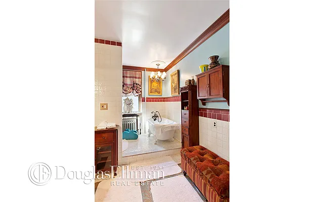 Sold by Douglas Elliman | media 10