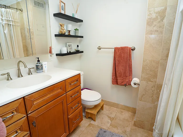 712 S Linwood Ave — Photo 17
