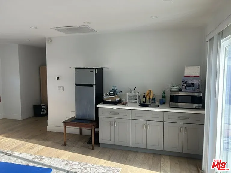 11835 Grevillea Ave — Photo 25