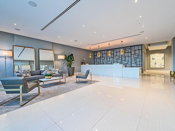 5th image of 321 NE 26th St #613