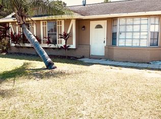 248 NW Airoso Blvd, Pt Saint Lucie, FL 34983