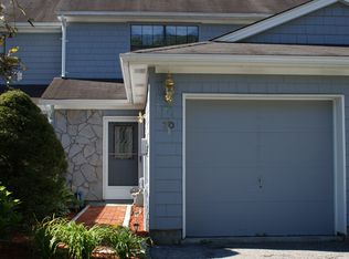 70 Jonathan Dr, Mahopac, NY 10541