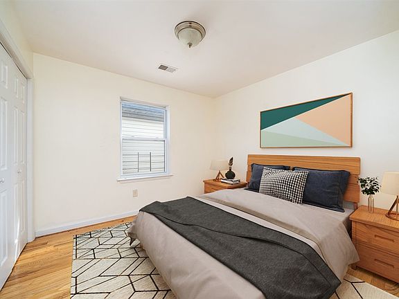 5th image of 45 Orient Ave