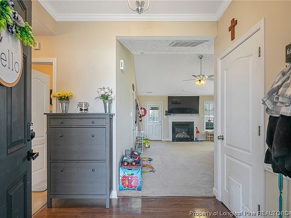 5th image of 158 Chamberlin Blvd