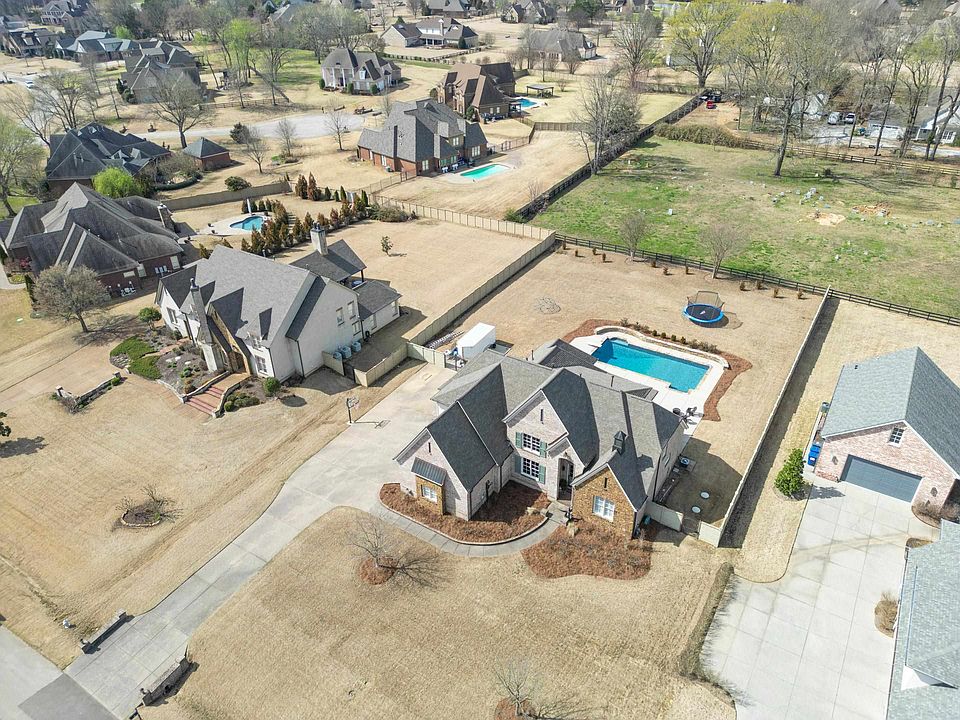 50 Greenbrier Lakes Blvd, Piperton, TN 38017 Zillow