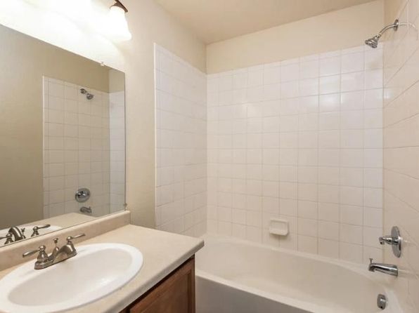 9852 Kenton Cir #2