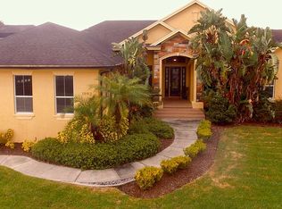 1992 Viewpoint Landings Rd, Lakeland, FL 33810