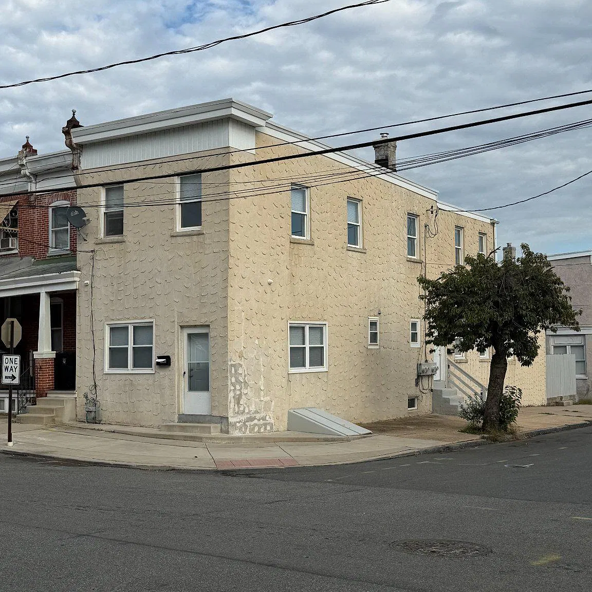 2 bed, 1.0 bath, 800 sqft, $1,500 — Photo 1
