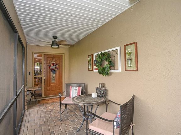 3rd image of 9505 N Cacalia Dr