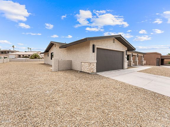 3rd image of 150 Cypress Dr