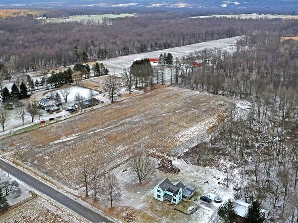Bushnell Campbell, Kinsman, OH 44428