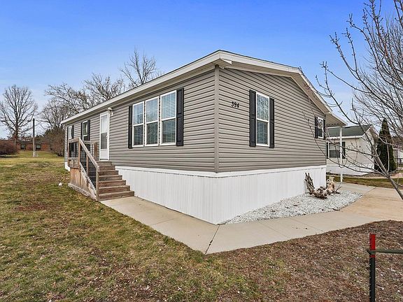 3rd image of 394 Thistlewood Dr