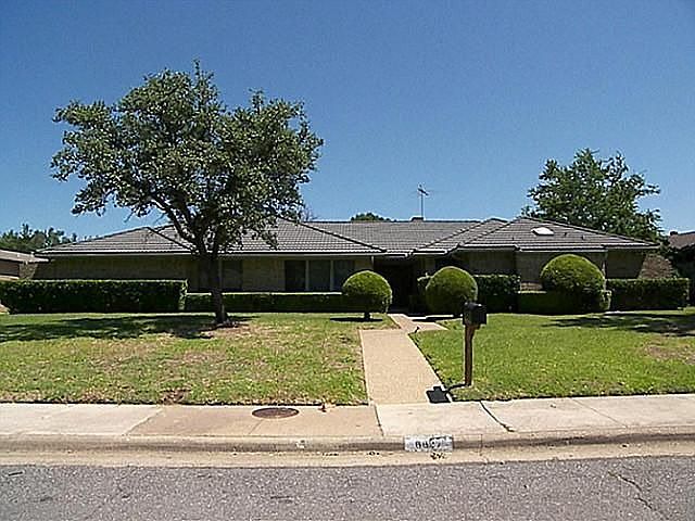 1st image of 6627 Regalbluff Dr