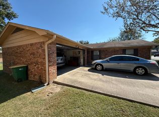 600 Pembroke Dr, North Little Rock, AR 72120