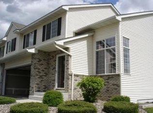 13436 Settlers Ridge Dr, Burnsville, MN 55337