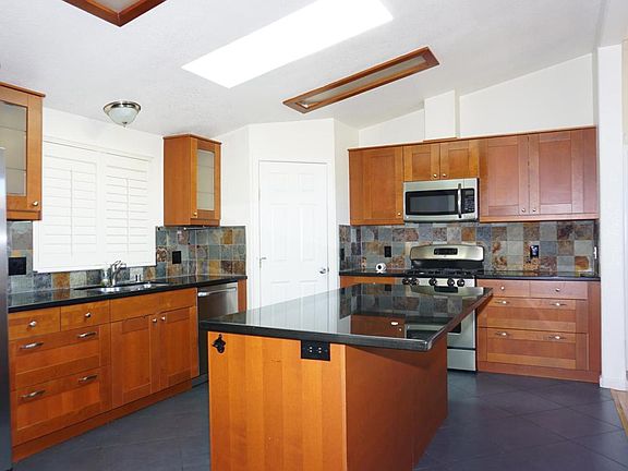 4th image of 1220 Vienna Dr Space 707