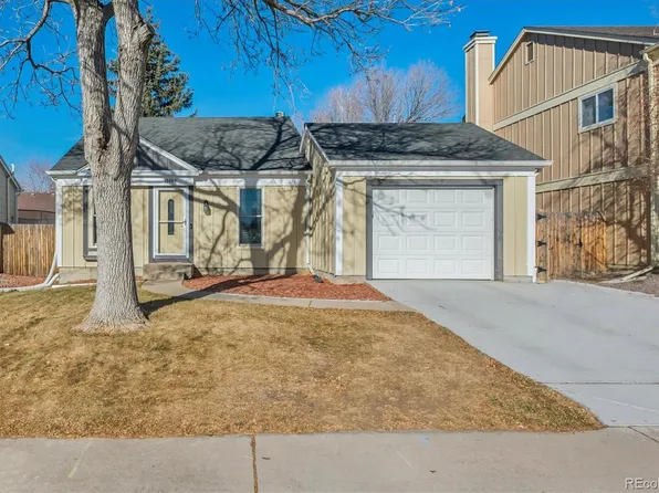 19499 E Brown Drive, Aurora, CO 80013