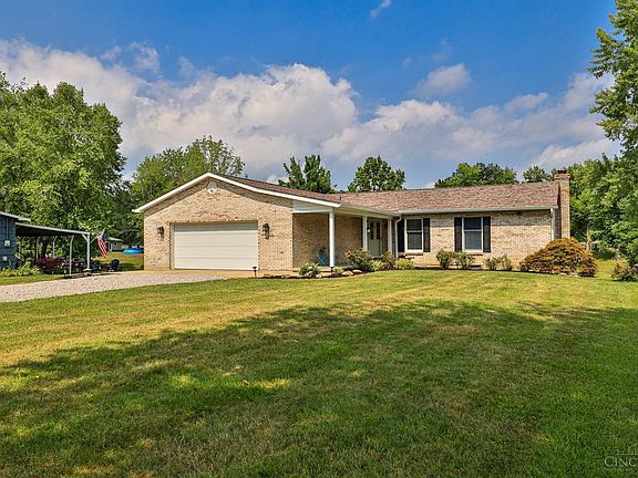 3rd image of 84 Flensburg Dr