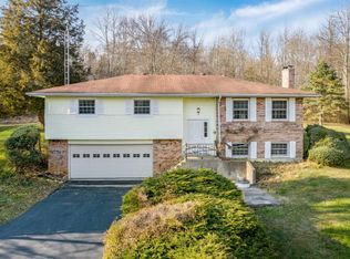 390 Creek Rd, Clarksville, OH 45113