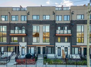 1555 Kingston Rd #404, Pickering, ON