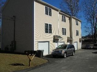 24 Patch St, Danbury, CT 06810