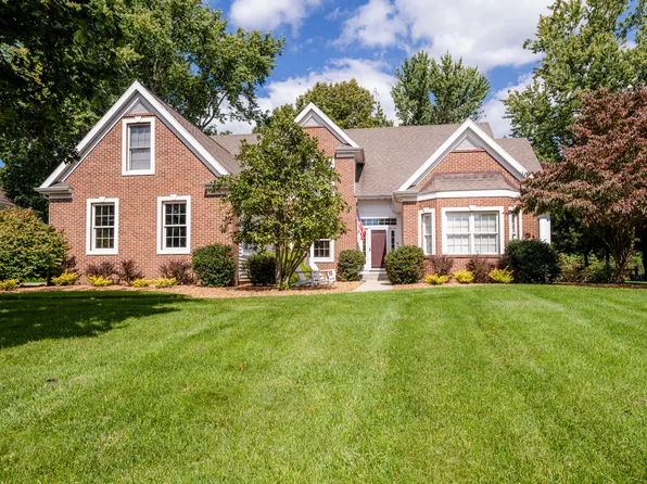 2159 Alpine Ct, Stevensville, MI 49127