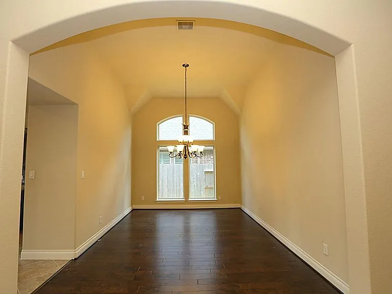 6707 Miller Shadow Ln — Photo 7