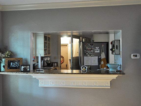 5th image of 140 S Orchard St