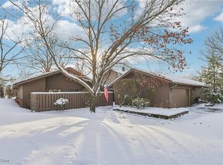 510-11 Concord Downs Cir, Aurora, OH 44202