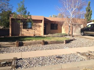 3309 Avenida Del Oro, Santa Fe, NM 87507
