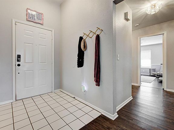 4th image of 601 Firelane Rd