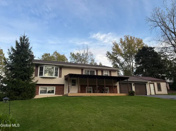 107 Gregory Lane, Fort Edward, NY 12828