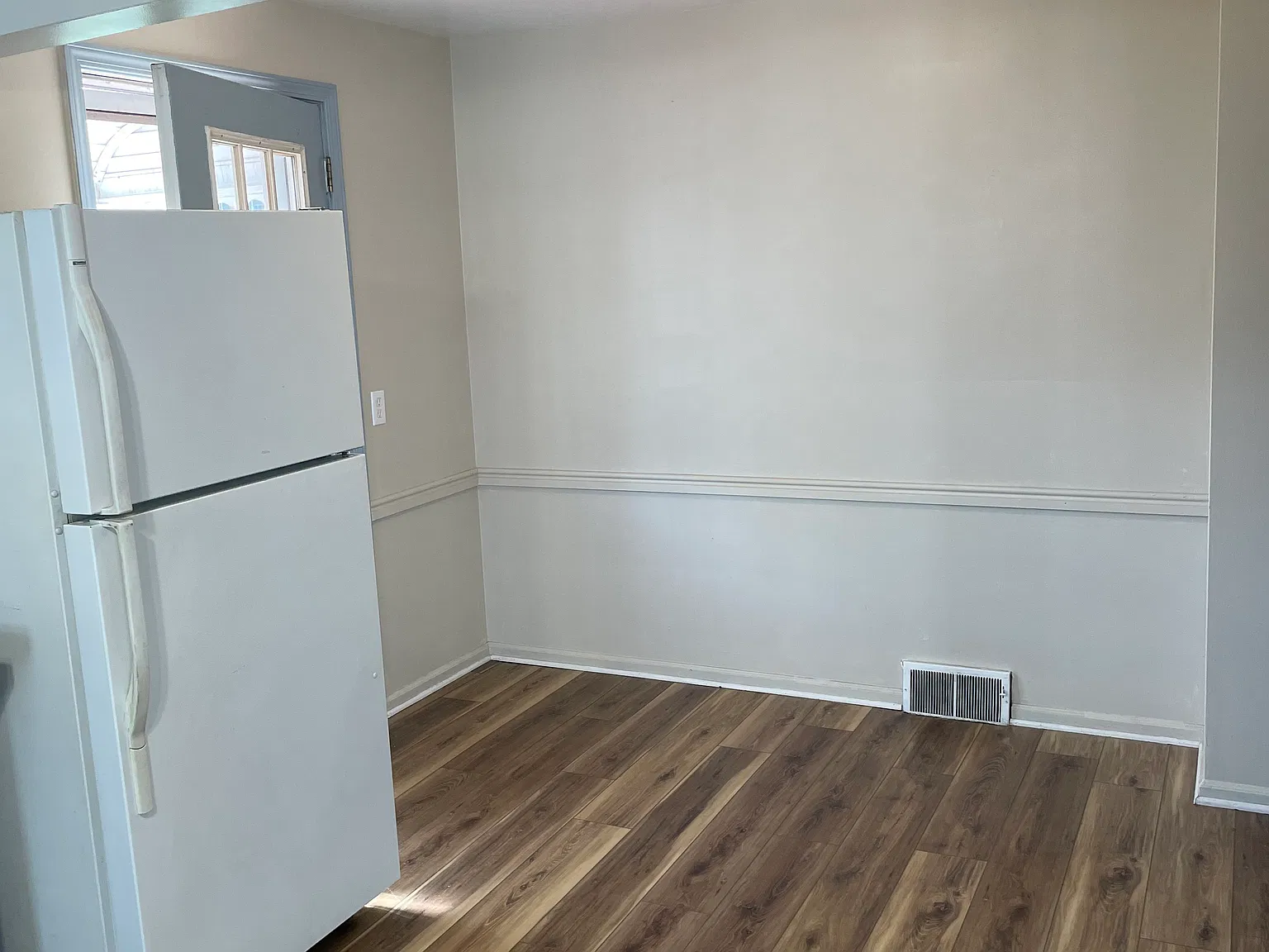 3 bed, 1290 sqft, $1,500 — Photo 3