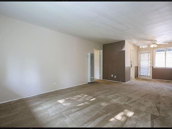 3rd image of 1802 Grevelia St