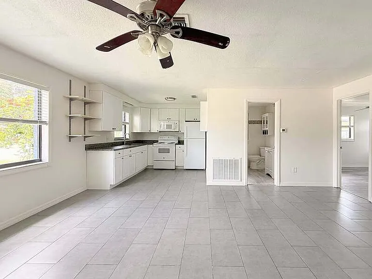 3182 Downing St #1 — Photo 10