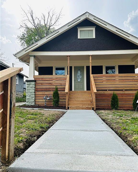 1st image of 3120 Spruce Ave