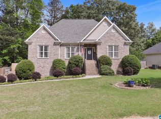 949 Hickory Valley Rd, Trussville, AL 35173