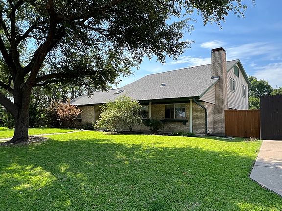 2nd image of 1804 Linda Ln