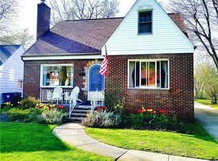 104 Garden Ct, Amherst, NY 14226