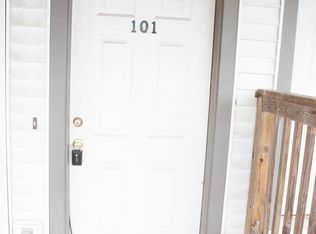 102 Red Maple, Kirbyville, MO 65679
