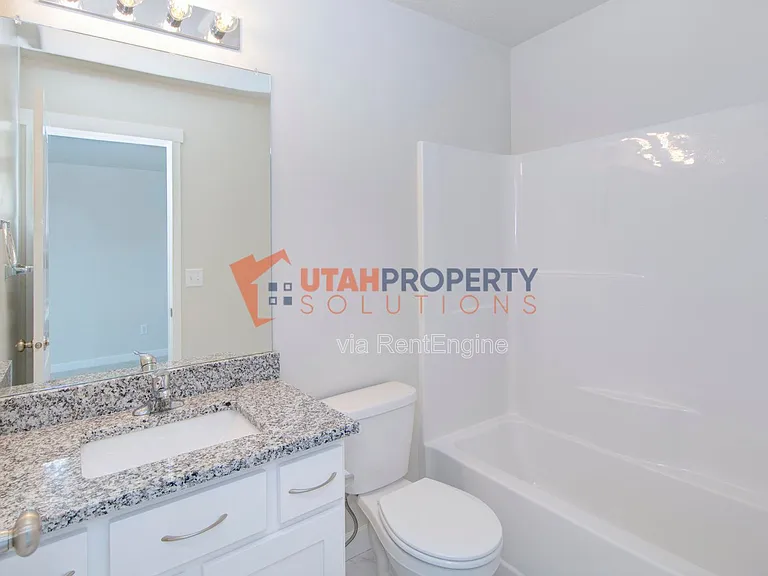 1146 S Redwood Rd #H806 — Photo 17