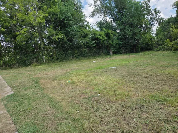 1315 Staffordshire Rd, Stafford, TX 77477