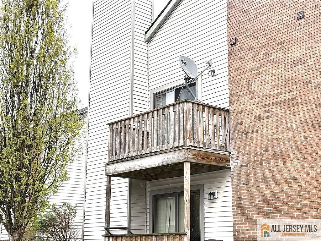 Building Photo - 4914 Ravens Crest Dr #4914