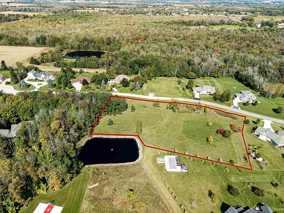 1st image of W9001 Forest Ridge Dr