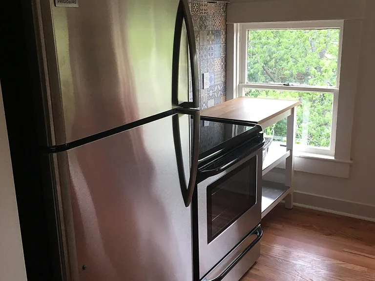 317 N Windomere Ave #4 — Photo 6